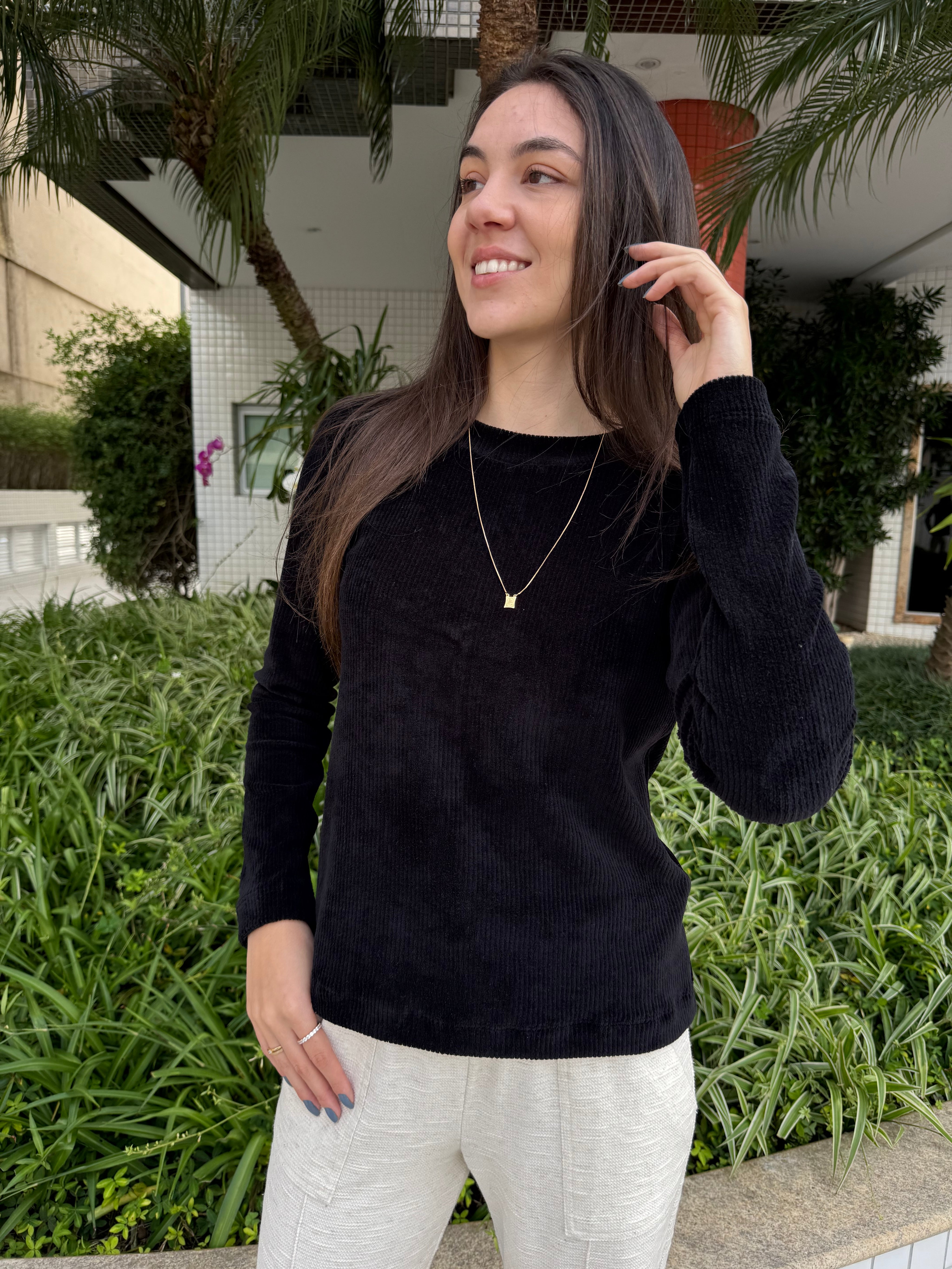 Blusa Veludo Preto (Pré-Venda)