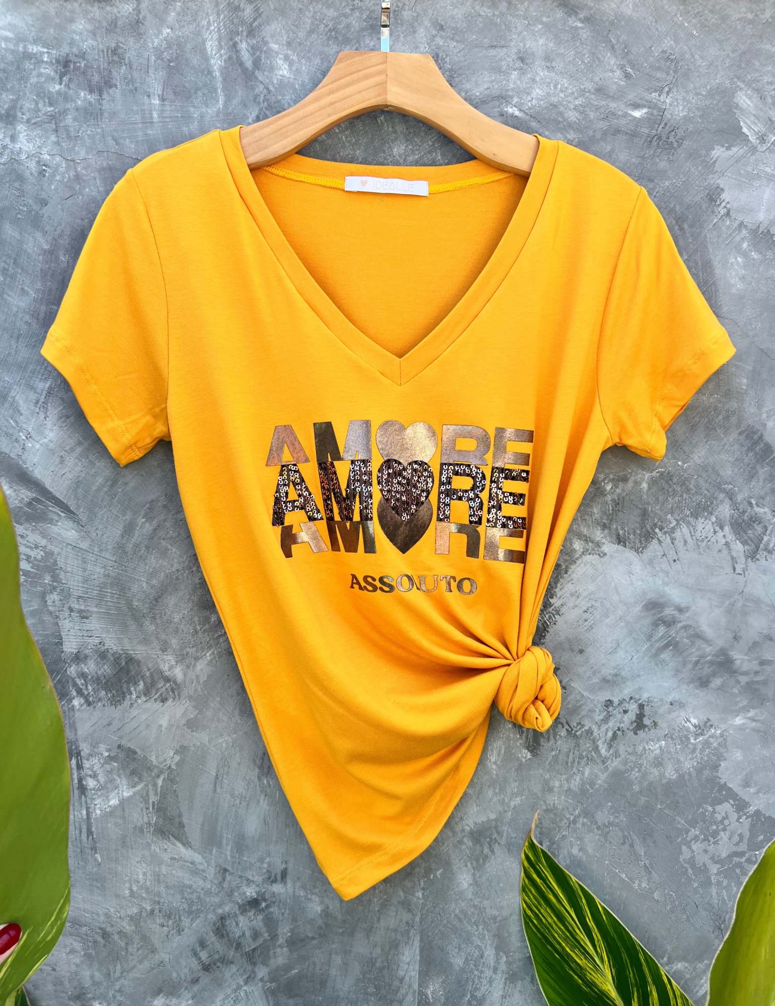 T-Shirt Amore Amarela