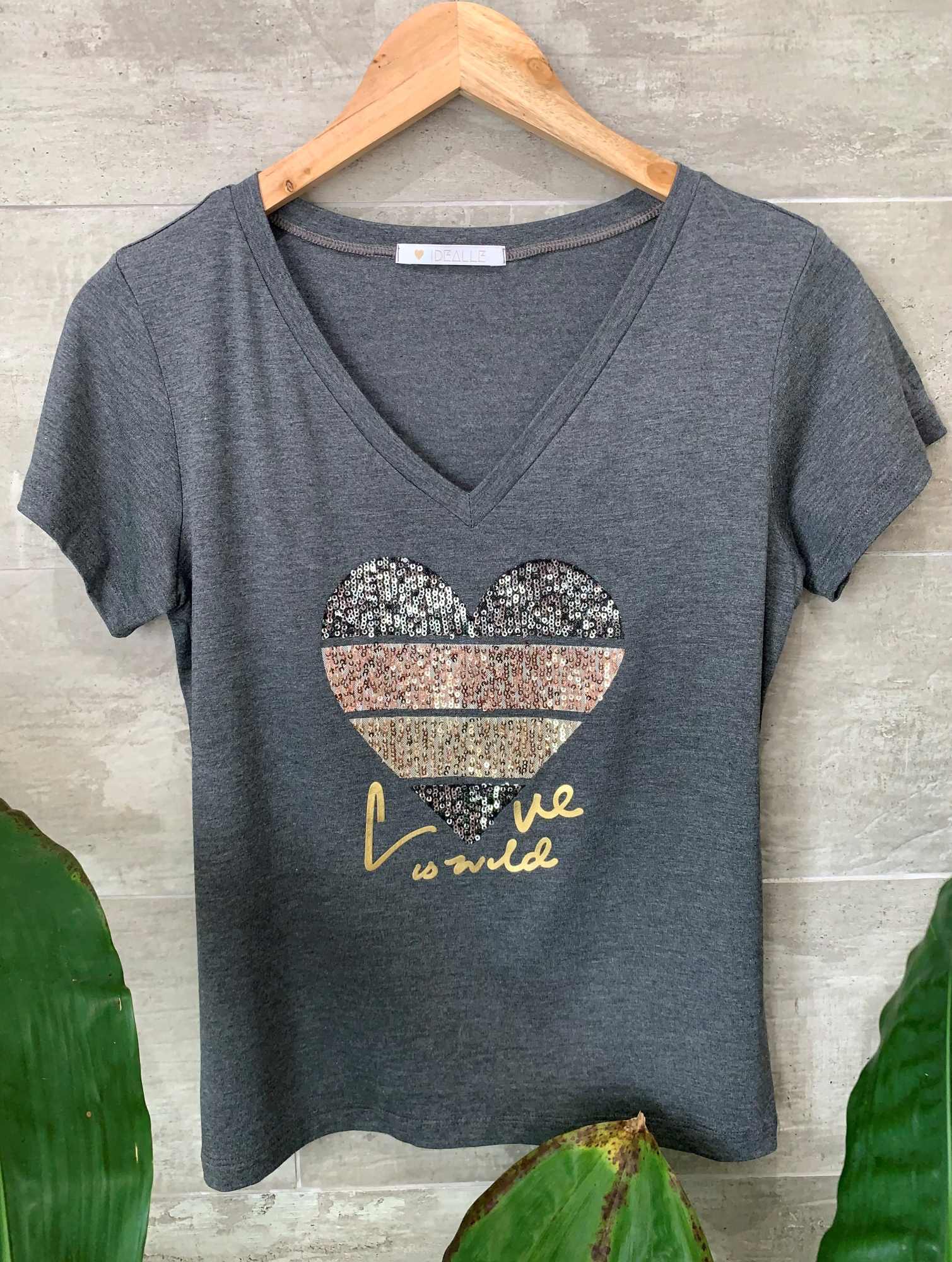 T-Shirt Esmeralda Cinza