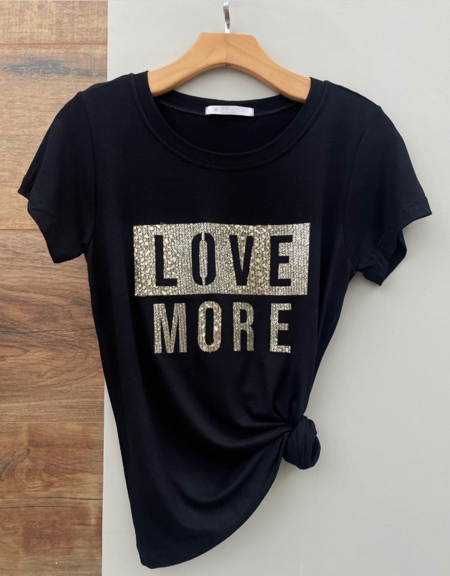 t_shirt_love_more_405_1_54f933470d323291e6ad7de0fb9dfd49.jpg